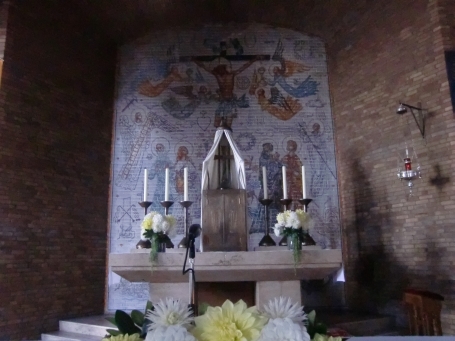 Tienray NL : Kloosterstraat, Römisch-kath. Kirche, im Kircheninneren